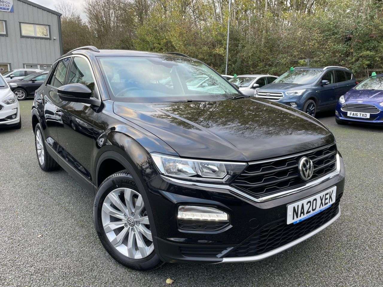 A 2020 VOLKSWAGEN T-ROC 1.5 EVO SE AUTOMATIC 150 A 2020 VOLKSWAGEN T-ROC 1.5 EVO SE AUTOMATIC 150