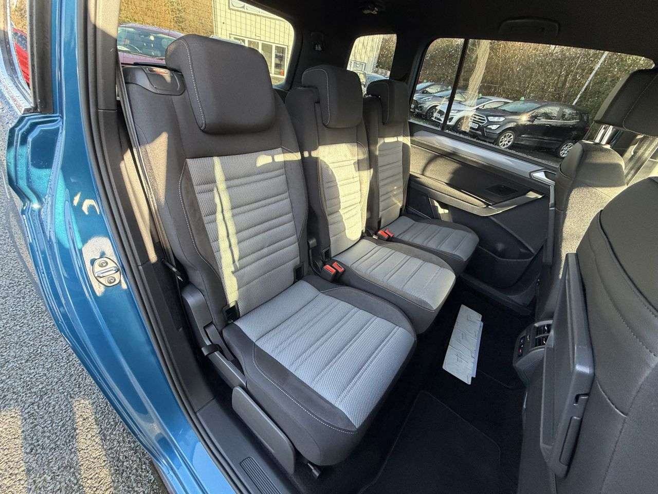 2021 VOLKSWAGEN TOURAN 2021 VOLKSWAGEN TOURAN