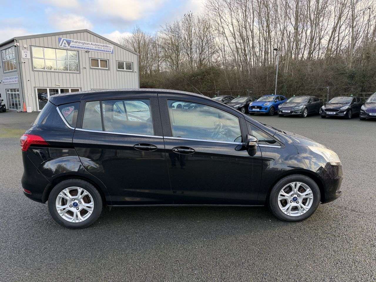 A 2015 FORD B-MAX 1.0 ZETEC 100 A 2015 FORD B-MAX 1.0 ZETEC 100