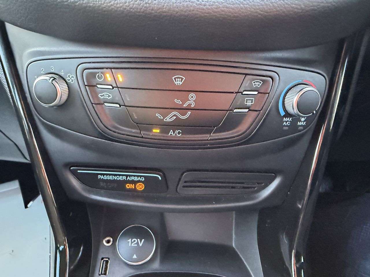 2015 FORD B-MAX 2015 FORD B-MAX