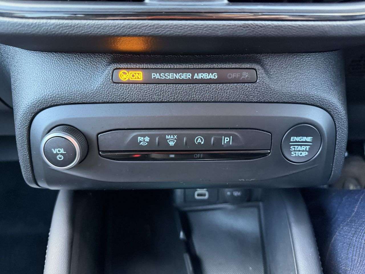 2022 FORD FOCUS 2022 FORD FOCUS