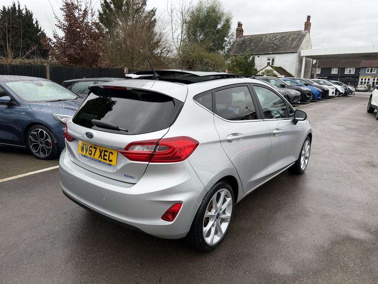 A 2018 FORD FIESTA 1.0 TITANIUM 100 A 2018 FORD FIESTA 1.0 TITANIUM 100