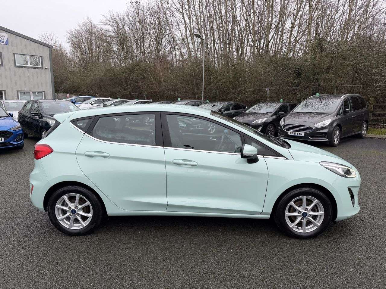 A 2017 FORD FIESTA 1.0 ZETEC B&O PLAY SERIES 100 A 2017 FORD FIESTA 1.0 ZETEC B&O PLAY SERIES 100
