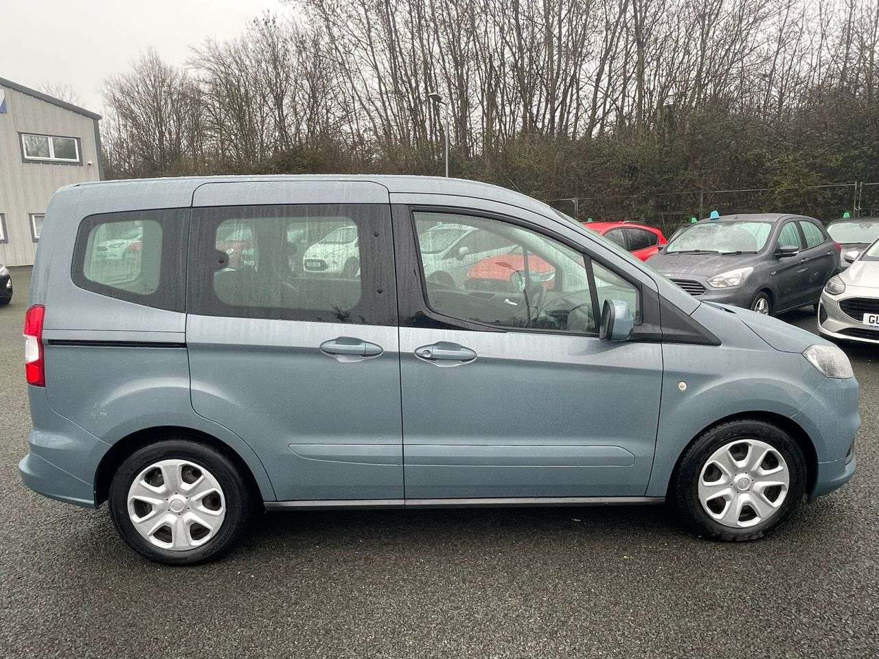A 2020 FORD TOURNEO COURIER 1.5 TDCI ZETEC 100 A 2020 FORD TOURNEO COURIER 1.5 TDCI ZETEC 100
