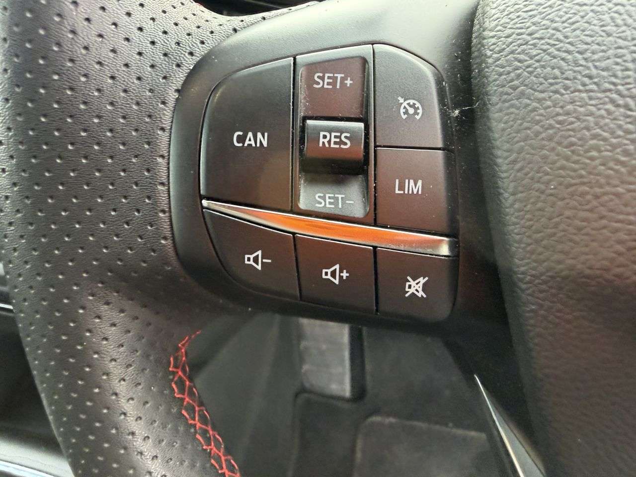 2024 FORD FOCUS 2024 FORD FOCUS