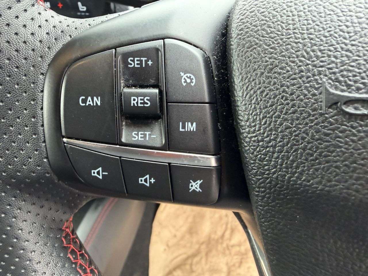 2023 FORD FOCUS 2023 FORD FOCUS