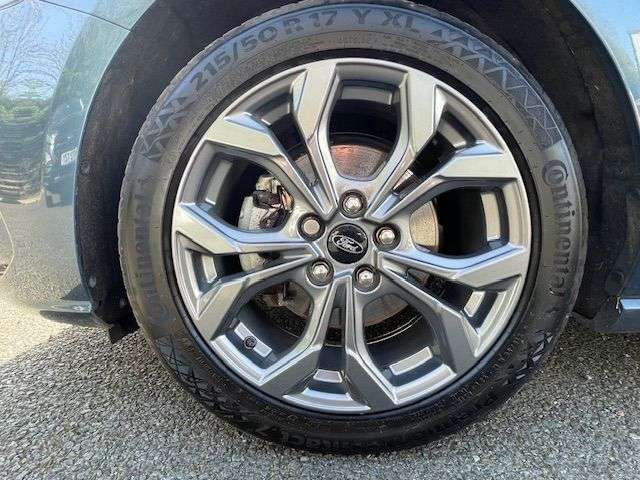 2023 FORD FOCUS 2023 FORD FOCUS