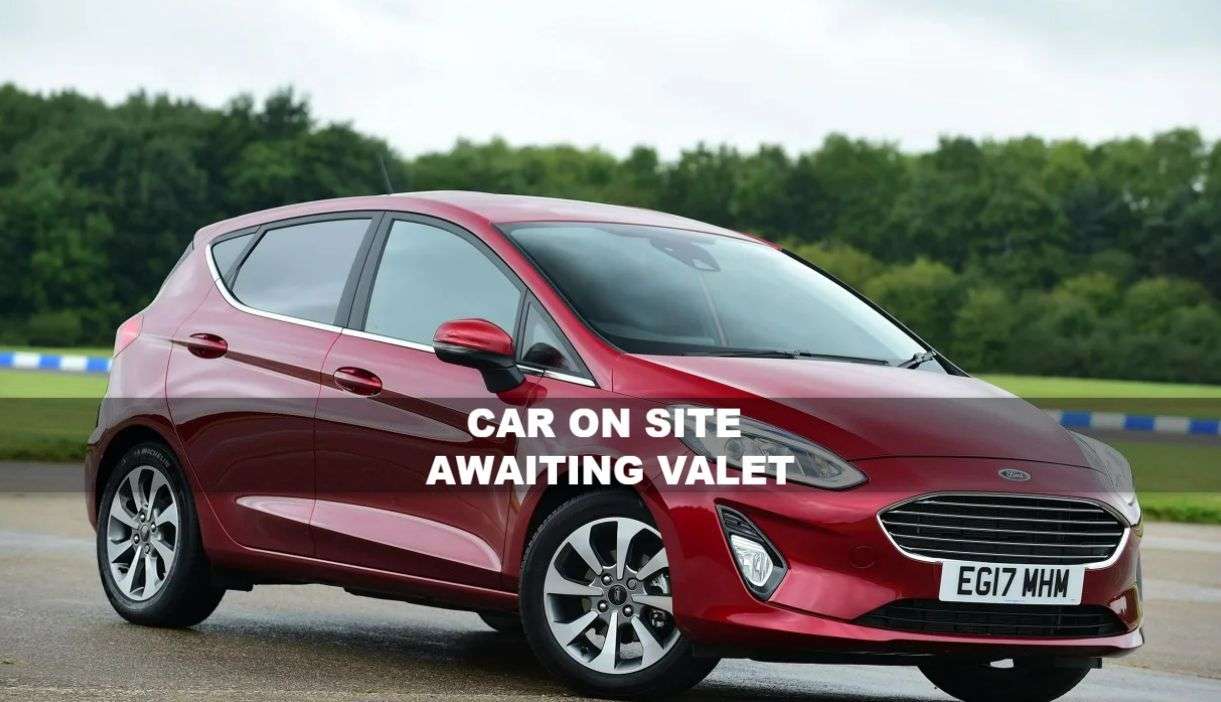 A 2017 FORD FIESTA 1.0 TITANIUM 125 A 2017 FORD FIESTA 1.0 TITANIUM 125