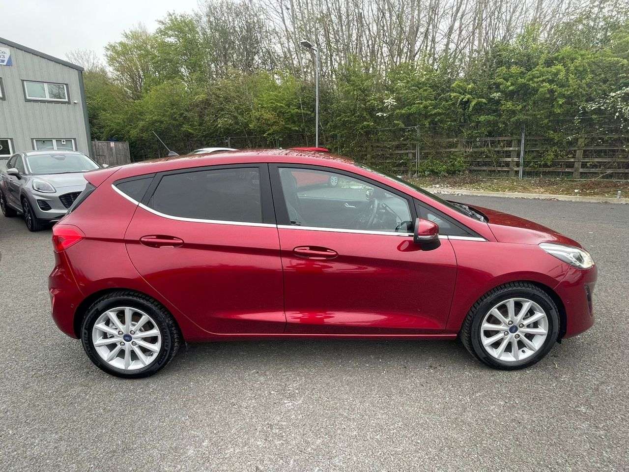 A 2017 FORD FIESTA 1.0 TITANIUM 125 A 2017 FORD FIESTA 1.0 TITANIUM 125