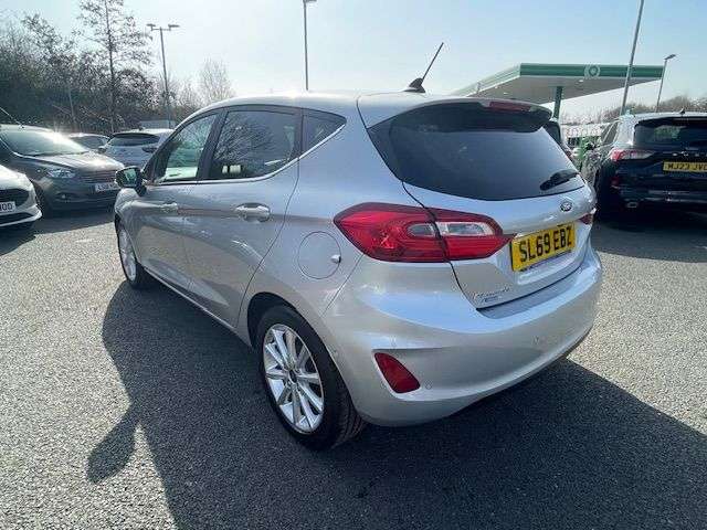 A 2020 FORD FIESTA 1.0 TITANIUM AUTOMATIC A 2020 FORD FIESTA 1.0 TITANIUM AUTOMATIC