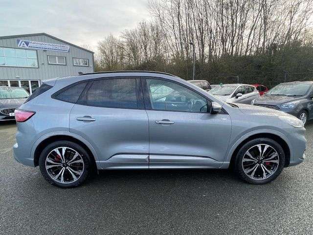 A 2022 FORD KUGA 2.5H ST LINE X EDITION PETROL HYBRID AUTOMATIC 190 A 2022 FORD KUGA 2.5H ST LINE X EDITION PETROL HYBRID AUTOMATIC 190