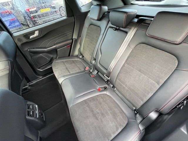 2022 FORD KUGA 2022 FORD KUGA