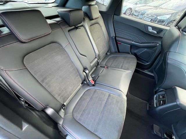 2022 FORD KUGA 2022 FORD KUGA