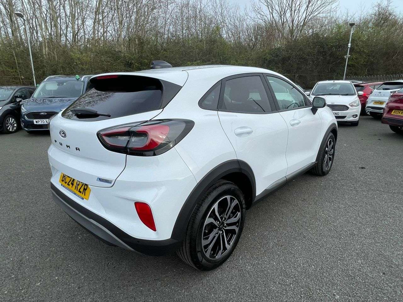 A 2024 FORD PUMA 1.0 TITANIUM MHEV 125 A 2024 FORD PUMA 1.0 TITANIUM MHEV 125