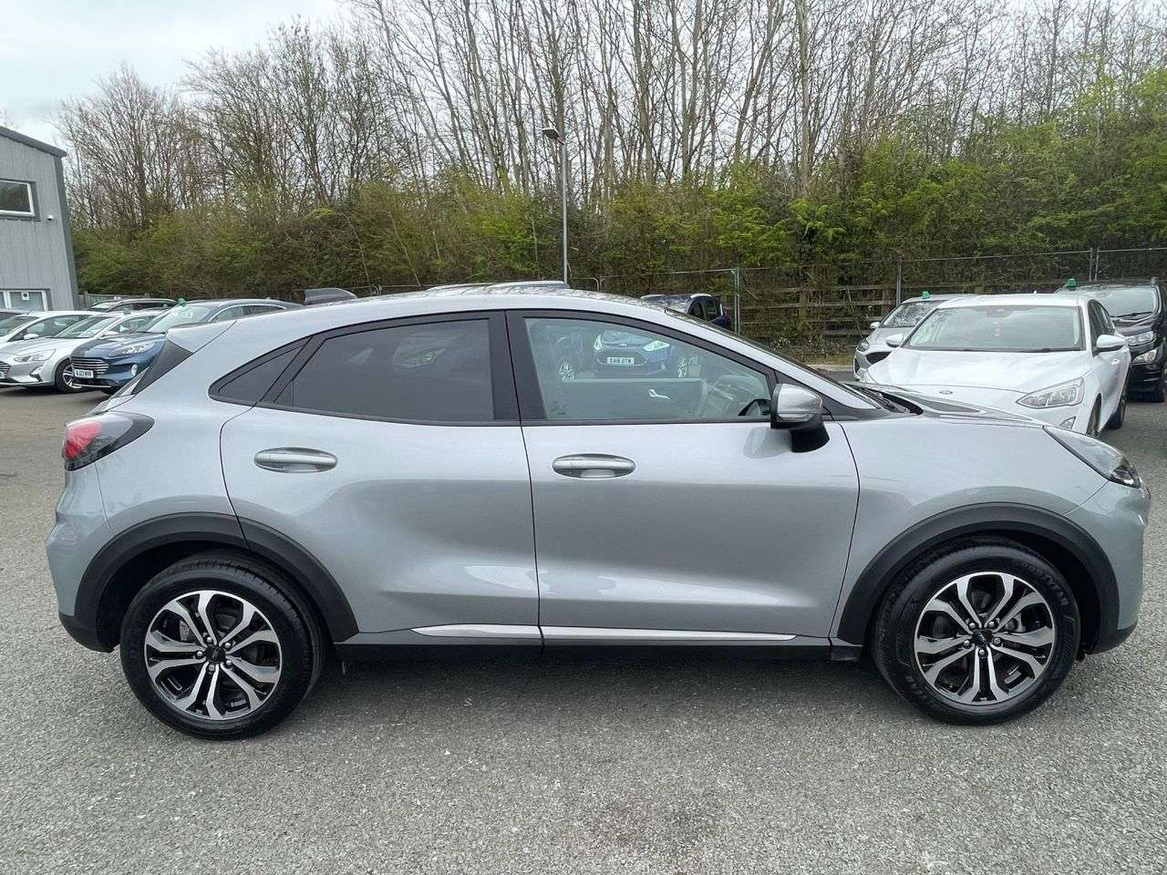 A 2024 FORD PUMA 1.0 TITANIUM MHEV 125 A 2024 FORD PUMA 1.0 TITANIUM MHEV 125