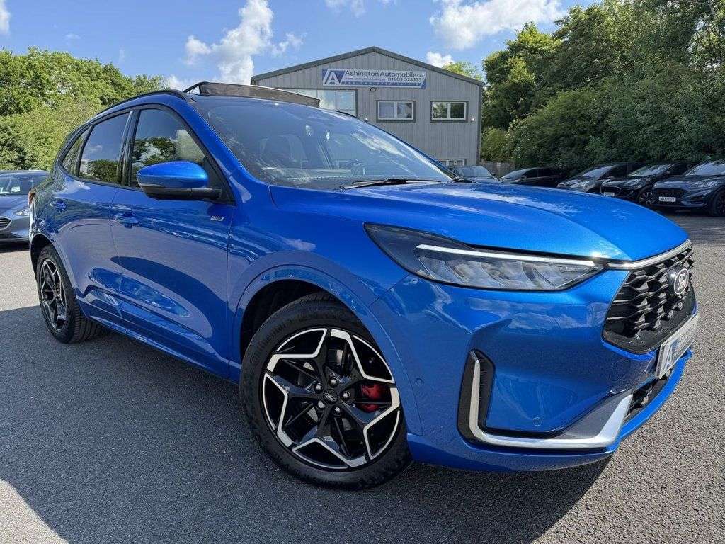 A 2024 FORD KUGA 1.5 TITANIUM 150 A 2024 FORD KUGA 1.5 TITANIUM 150