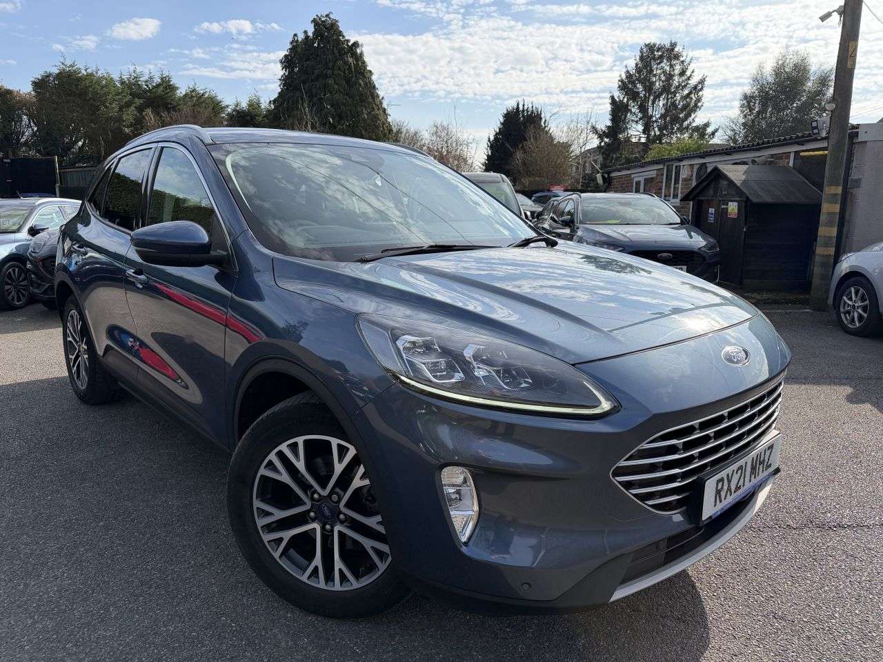 A 2021 FORD KUGA 1.5 TDCI ECOBLUE TITANIUM EDITION 120 A 2021 FORD KUGA 1.5 TDCI ECOBLUE TITANIUM EDITION 120