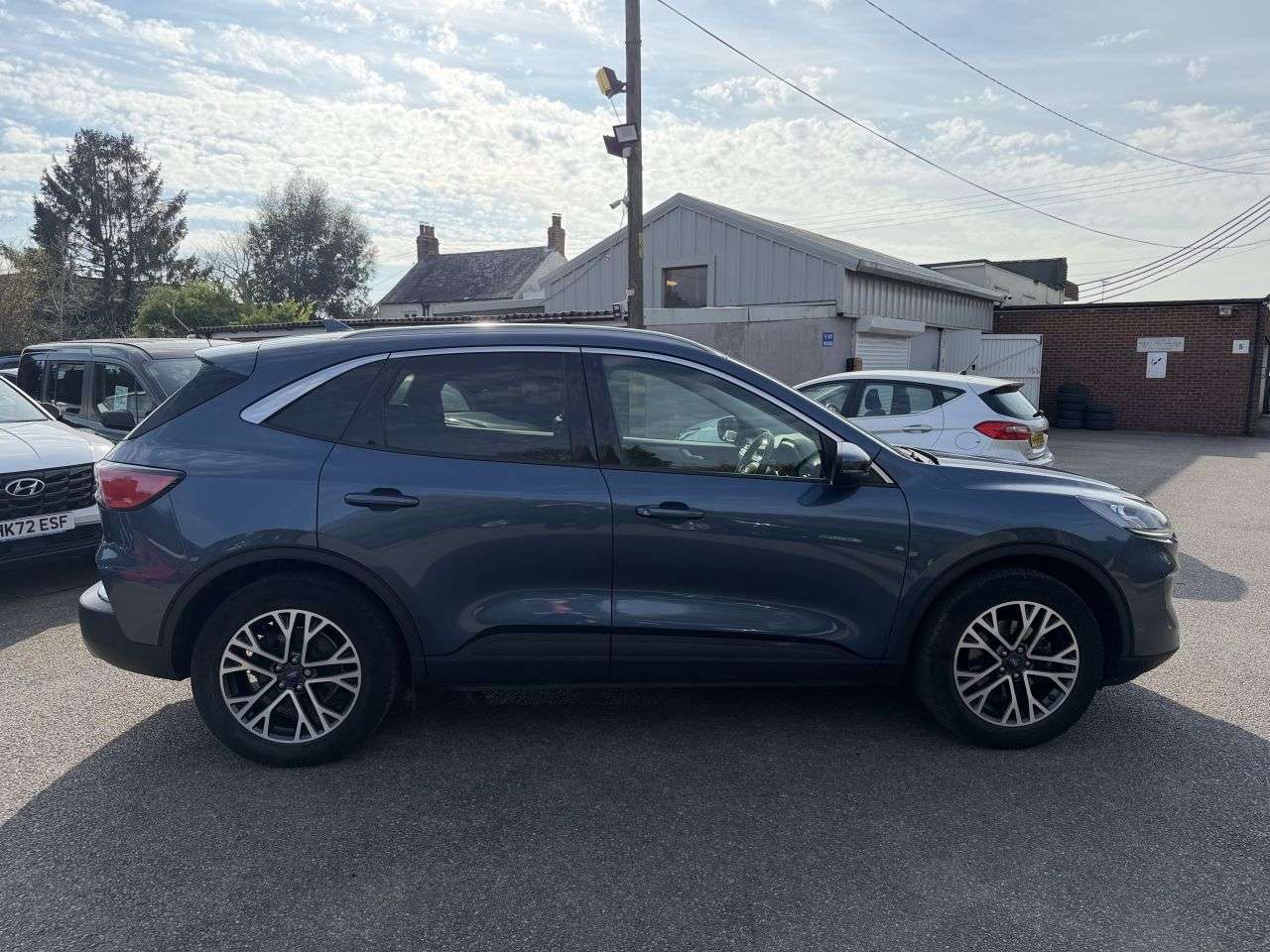 A 2021 FORD KUGA 1.5 TDCI ECOBLUE TITANIUM EDITION 120 A 2021 FORD KUGA 1.5 TDCI ECOBLUE TITANIUM EDITION 120