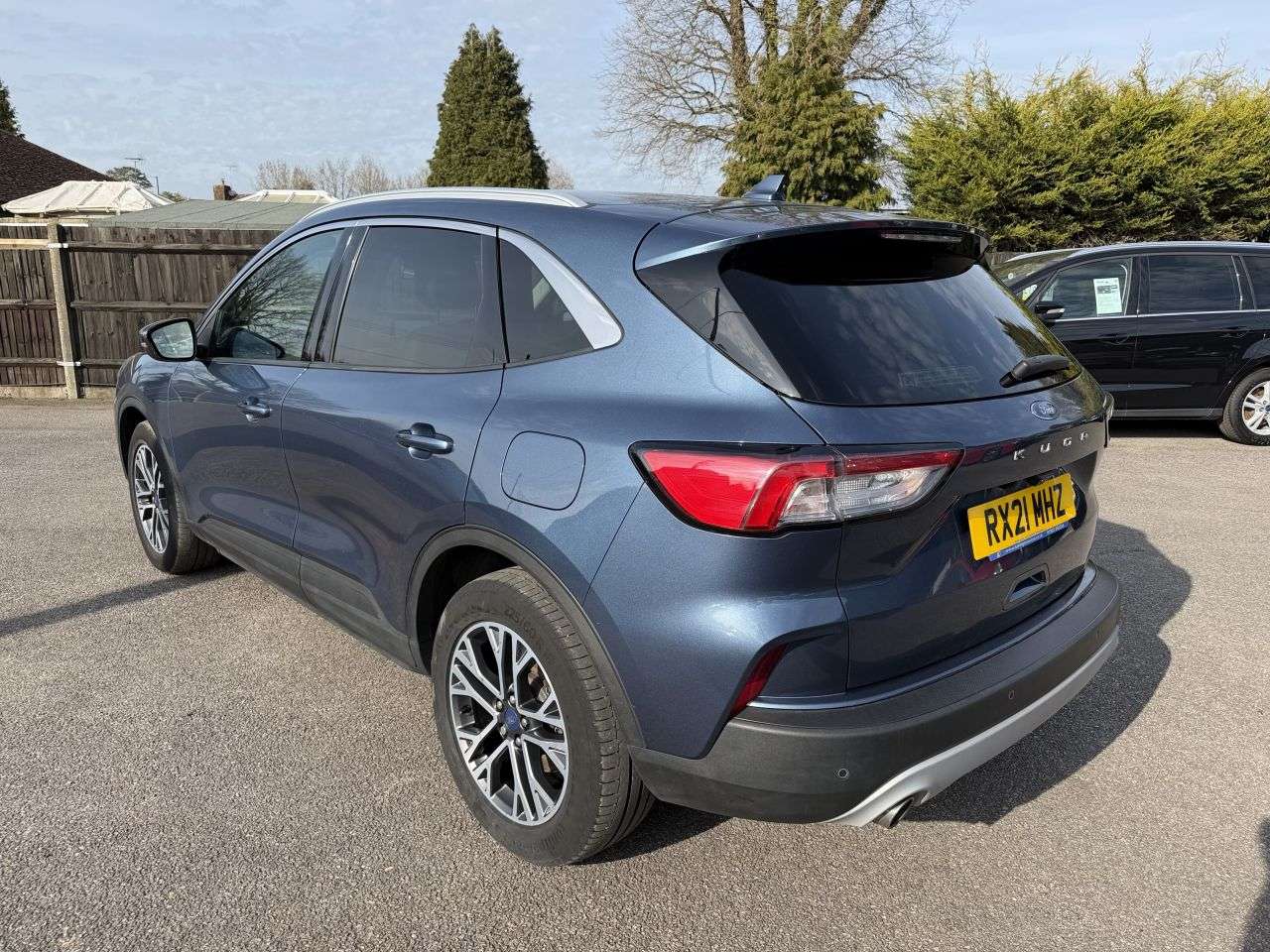2021 FORD KUGA 2021 FORD KUGA