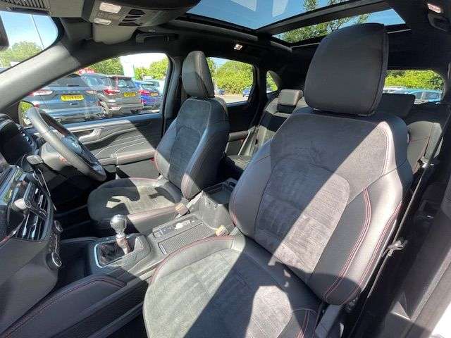 2023 FORD KUGA 2023 FORD KUGA