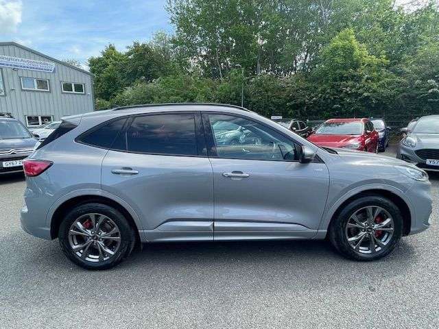 A 2023 FORD KUGA 1.5 ST LINE EDITION 150 A 2023 FORD KUGA 1.5 ST LINE EDITION 150