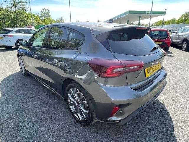 2023 FORD FOCUS 2023 FORD FOCUS