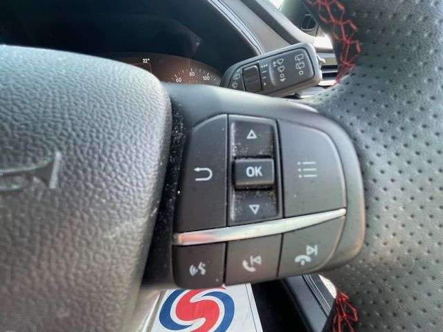 2023 FORD FOCUS 2023 FORD FOCUS