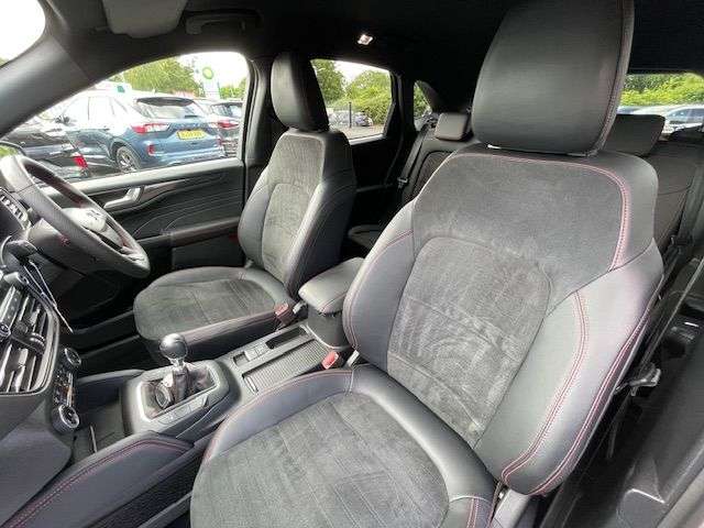 2023 FORD KUGA 2023 FORD KUGA