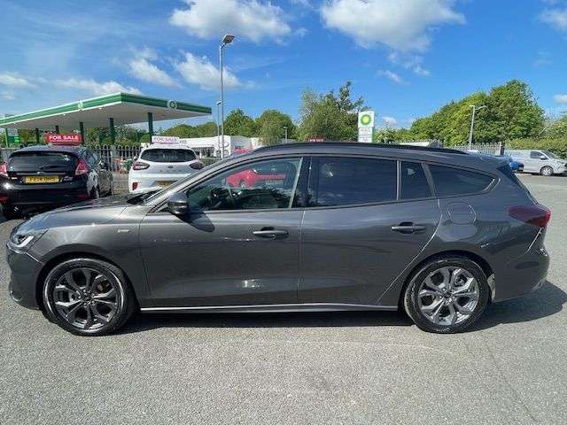 2025 FORD FOCUS 2025 FORD FOCUS