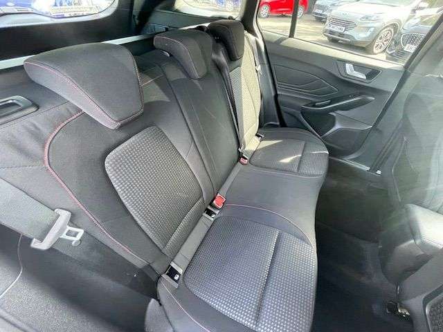 2025 FORD FOCUS 2025 FORD FOCUS
