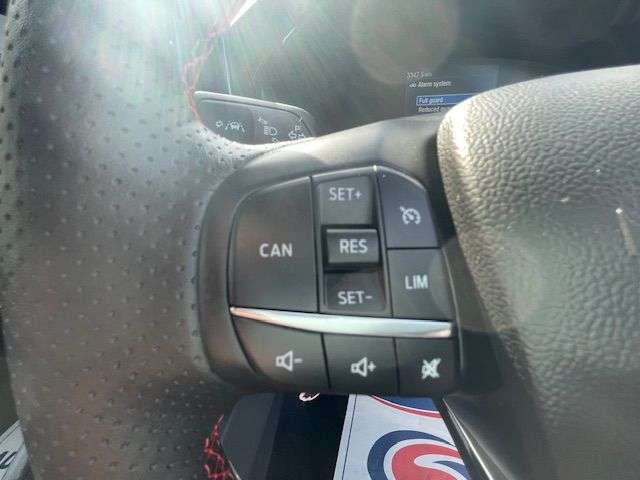 2025 FORD FOCUS 2025 FORD FOCUS