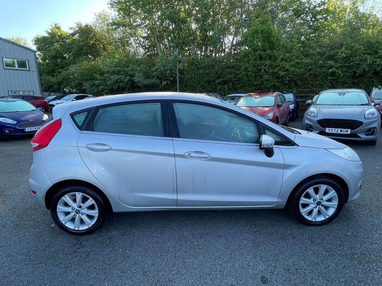 A 2010 FORD FIESTA 1.25 ZETEC A 2010 FORD FIESTA 1.25 ZETEC