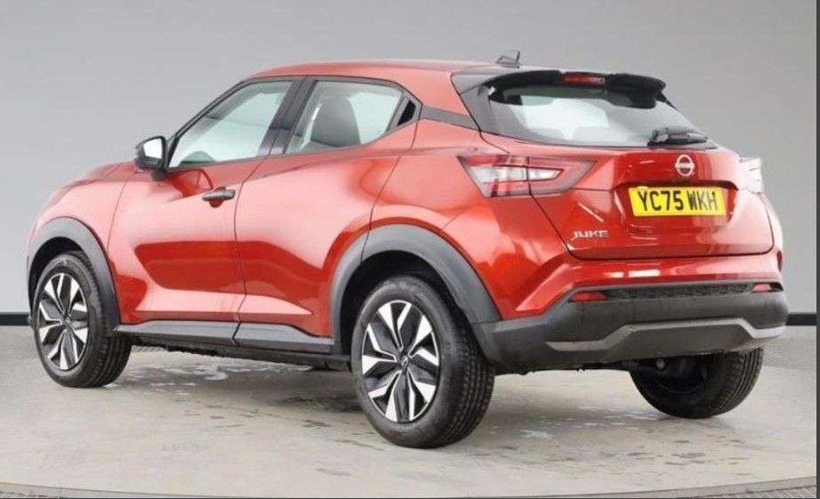 A 2025 NISSAN JUKE 1.0 DIG-T Acenta Premium SUV 5dr Petrol Manual Euro 6 (s/s) (114 ps) A 2025 NISSAN JUKE 1.0 DIG-T Acenta Premium SUV 5dr Petrol Manual Euro 6 (s/s) (114 ps)