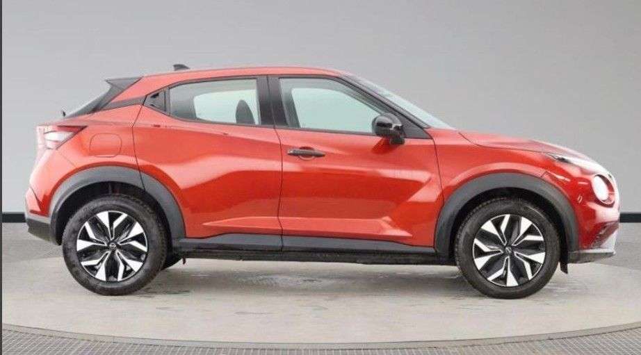 A 2025 NISSAN JUKE 1.0 DIG-T Acenta Premium SUV 5dr Petrol Manual Euro 6 (s/s) (114 ps) A 2025 NISSAN JUKE 1.0 DIG-T Acenta Premium SUV 5dr Petrol Manual Euro 6 (s/s) (114 ps)