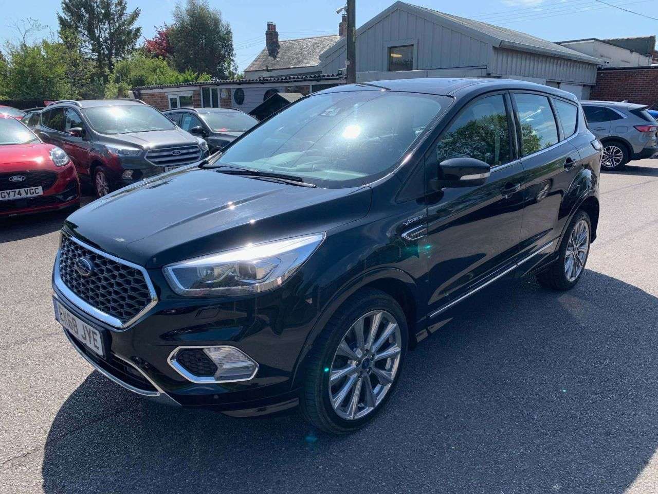 A 2018 FORD KUGA 2.0 TDCi Vignale SUV 5dr Diesel Powershift AWD Euro 6 (s/s) (180 ps) A 2018 FORD KUGA 2.0 TDCi Vignale SUV 5dr Diesel Powershift AWD Euro 6 (s/s) (180 ps)