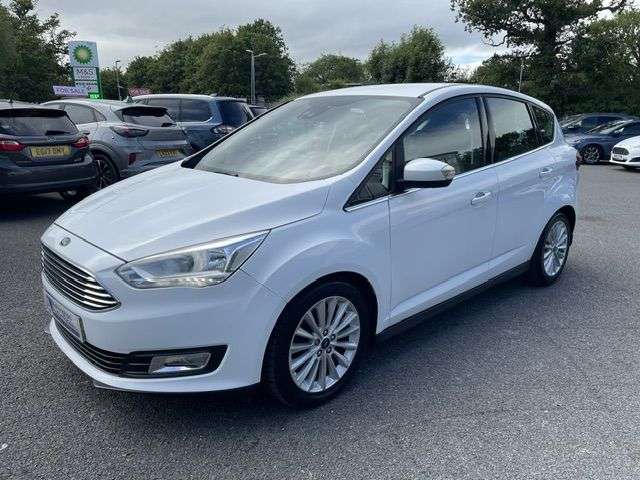 A 2018 FORD C-MAX 1.0 TITANIUM 125 A 2018 FORD C-MAX 1.0 TITANIUM 125