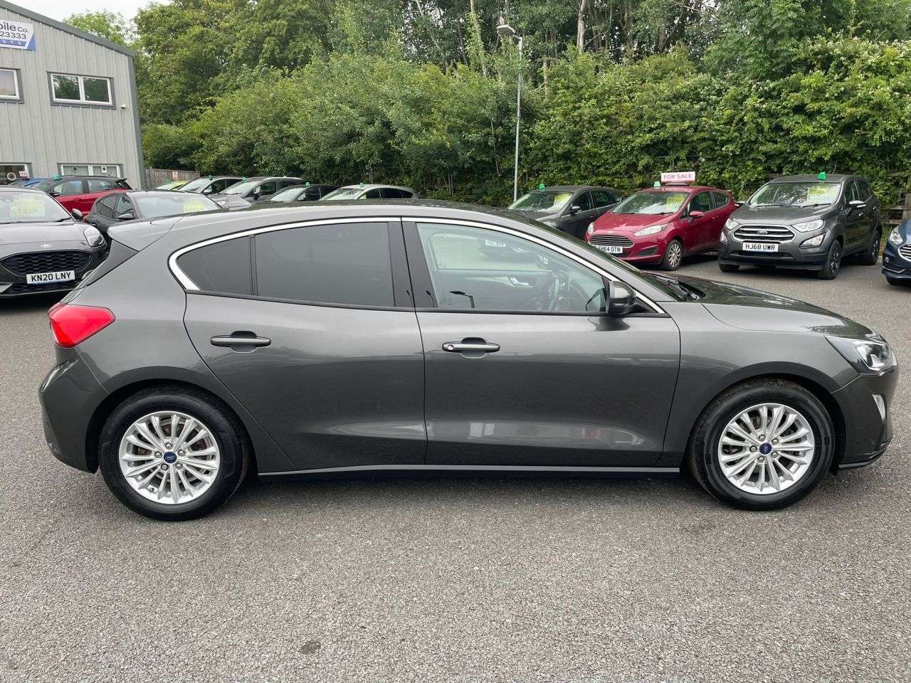 A 2020 FORD FOCUS 1.0 TITANIUM 125 A 2020 FORD FOCUS 1.0 TITANIUM 125