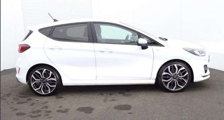 A 2023 FORD FIESTA 1.0T EcoBoost ST-Line X Hatchback 5dr Petrol Manual Euro 6 (s/s) (100 ps) A 2023 FORD FIESTA 1.0T EcoBoost ST-Line X Hatchback 5dr Petrol Manual Euro 6 (s/s) (100 ps)