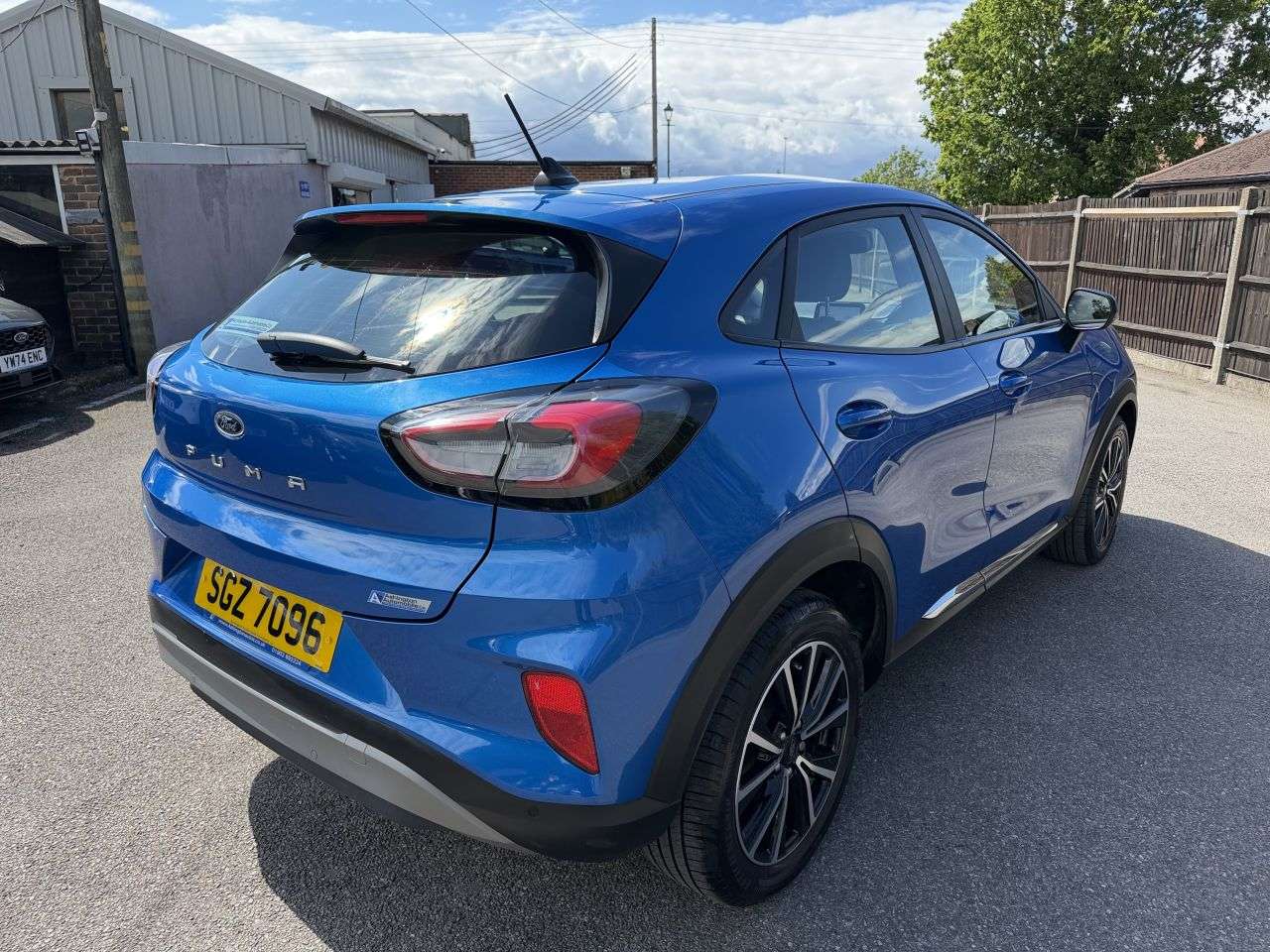 A 2020 FORD PUMA 1.0 TITANIUM AUTOMATIC 125 A 2020 FORD PUMA 1.0 TITANIUM AUTOMATIC 125