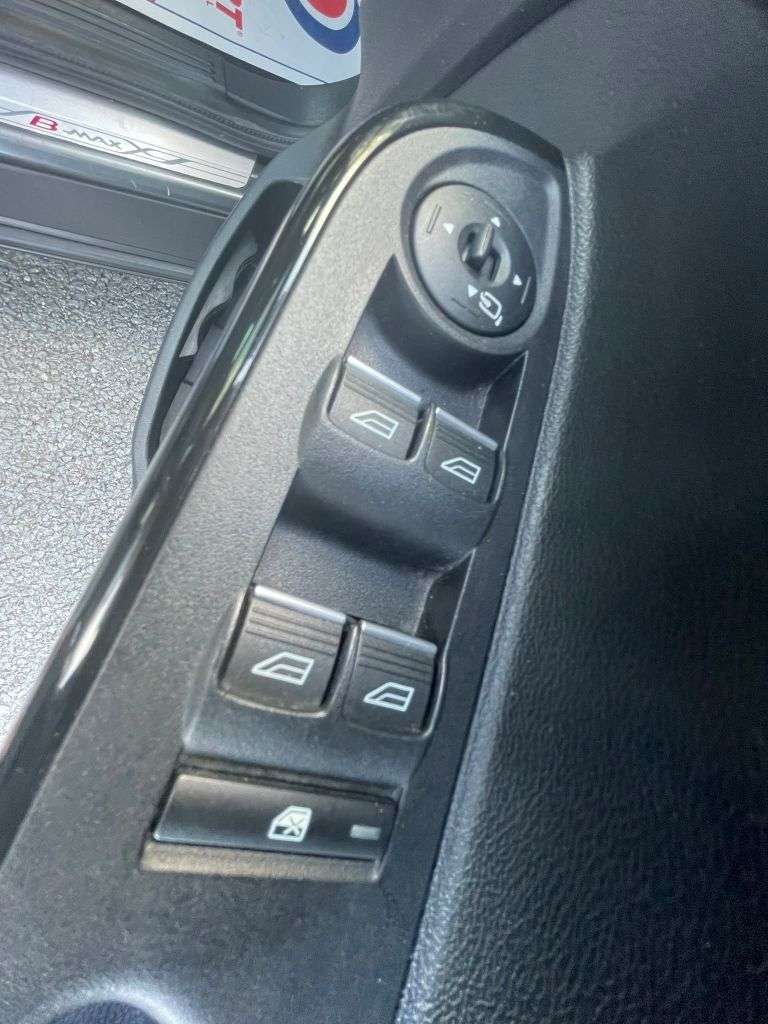 2016 FORD B-MAX 2016 FORD B-MAX