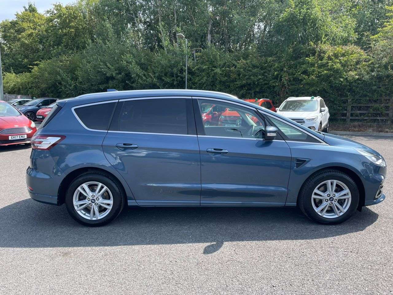 A 2020 FORD S-MAX 2.0 TDCI ECOBLUE TITANIUM AUTOMATIC 150 A 2020 FORD S-MAX 2.0 TDCI ECOBLUE TITANIUM AUTOMATIC 150