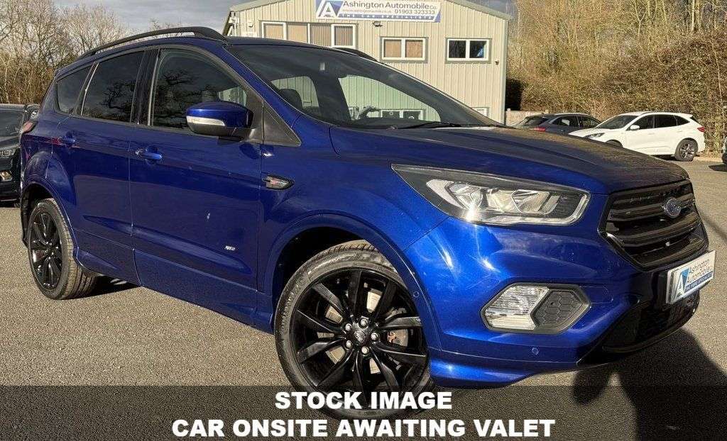 A 2018 FORD KUGA 2.0 TDCI ST LINE AWD 180 A 2018 FORD KUGA 2.0 TDCI ST LINE AWD 180