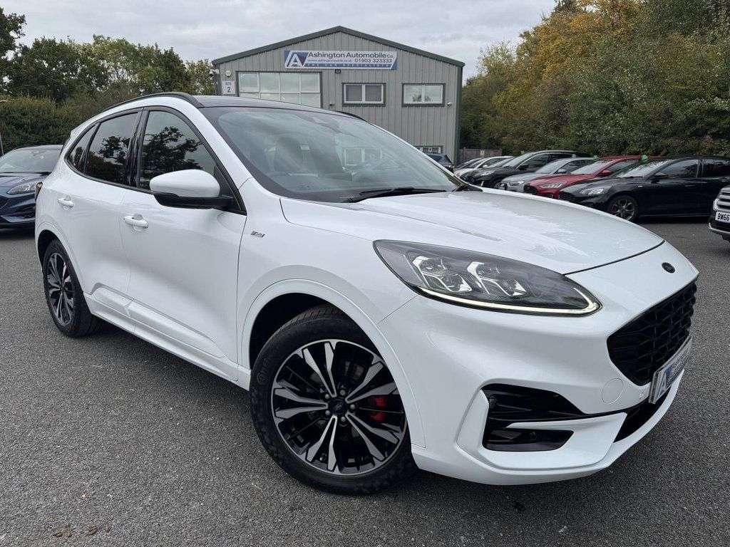 A 2023 FORD KUGA 2.5H ST LINE X EDITION HYBRID AUTOMATIC 190 A 2023 FORD KUGA 2.5H ST LINE X EDITION HYBRID AUTOMATIC 190