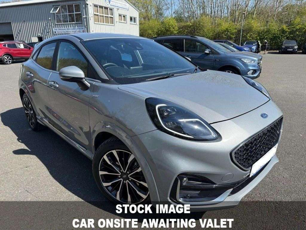 A 2023 FORD PUMA 1.0 ST LINE VIGNALE AUTOMATIC MHEV 155 A 2023 FORD PUMA 1.0 ST LINE VIGNALE AUTOMATIC MHEV 155
