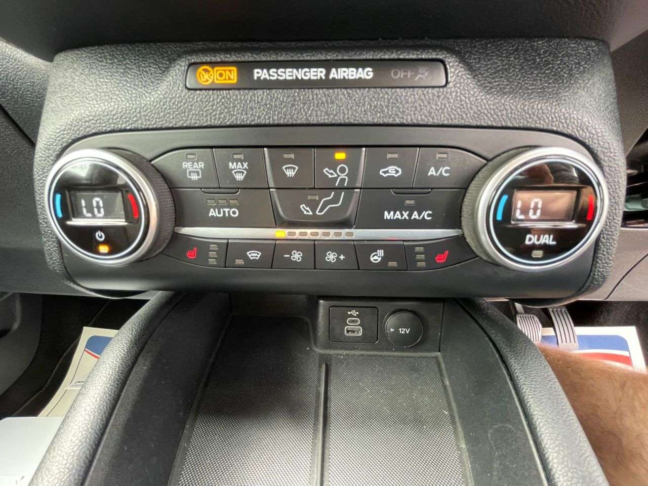 2022 FORD KUGA 2022 FORD KUGA