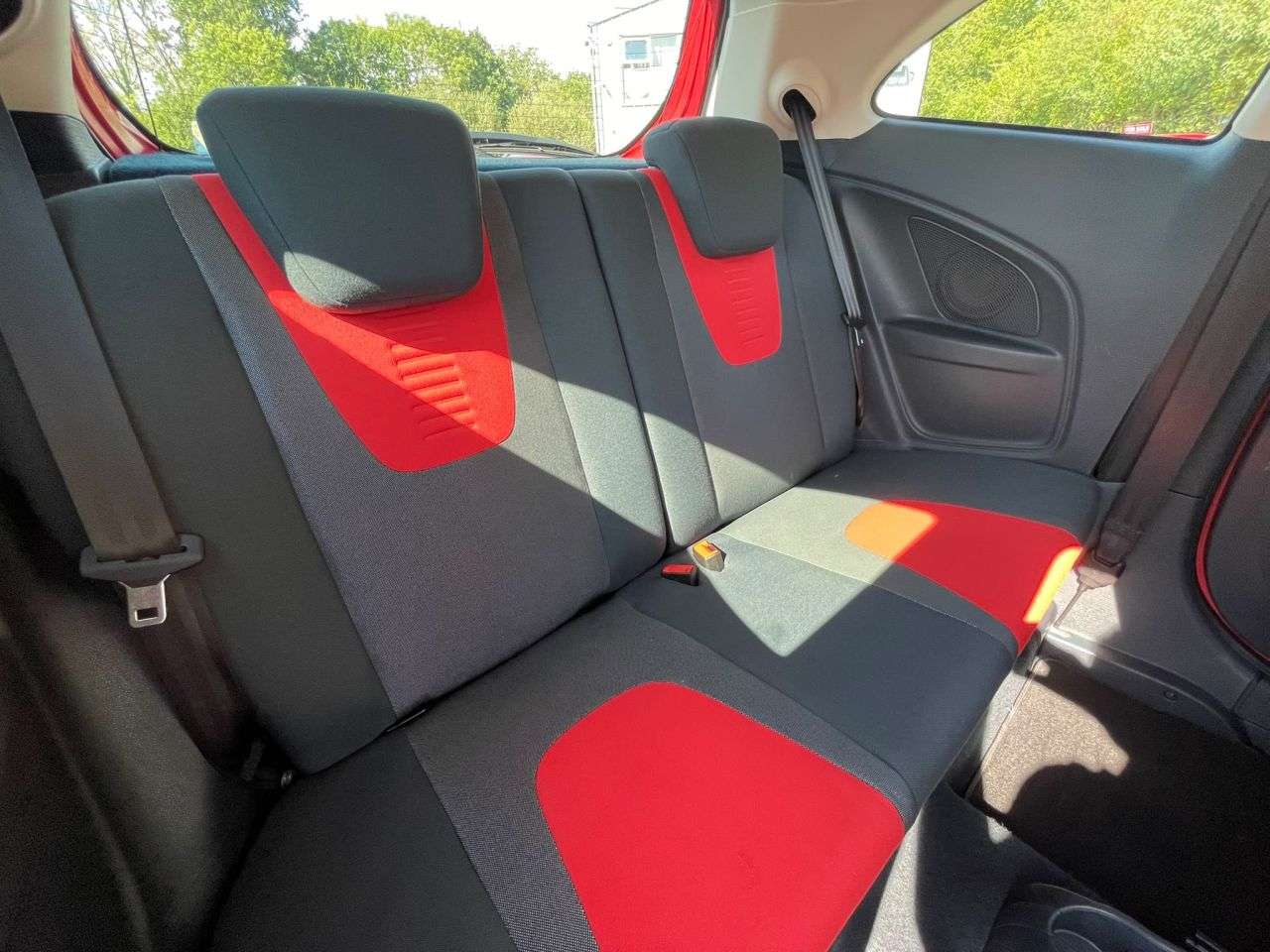 2010 FORD KA 2010 FORD KA