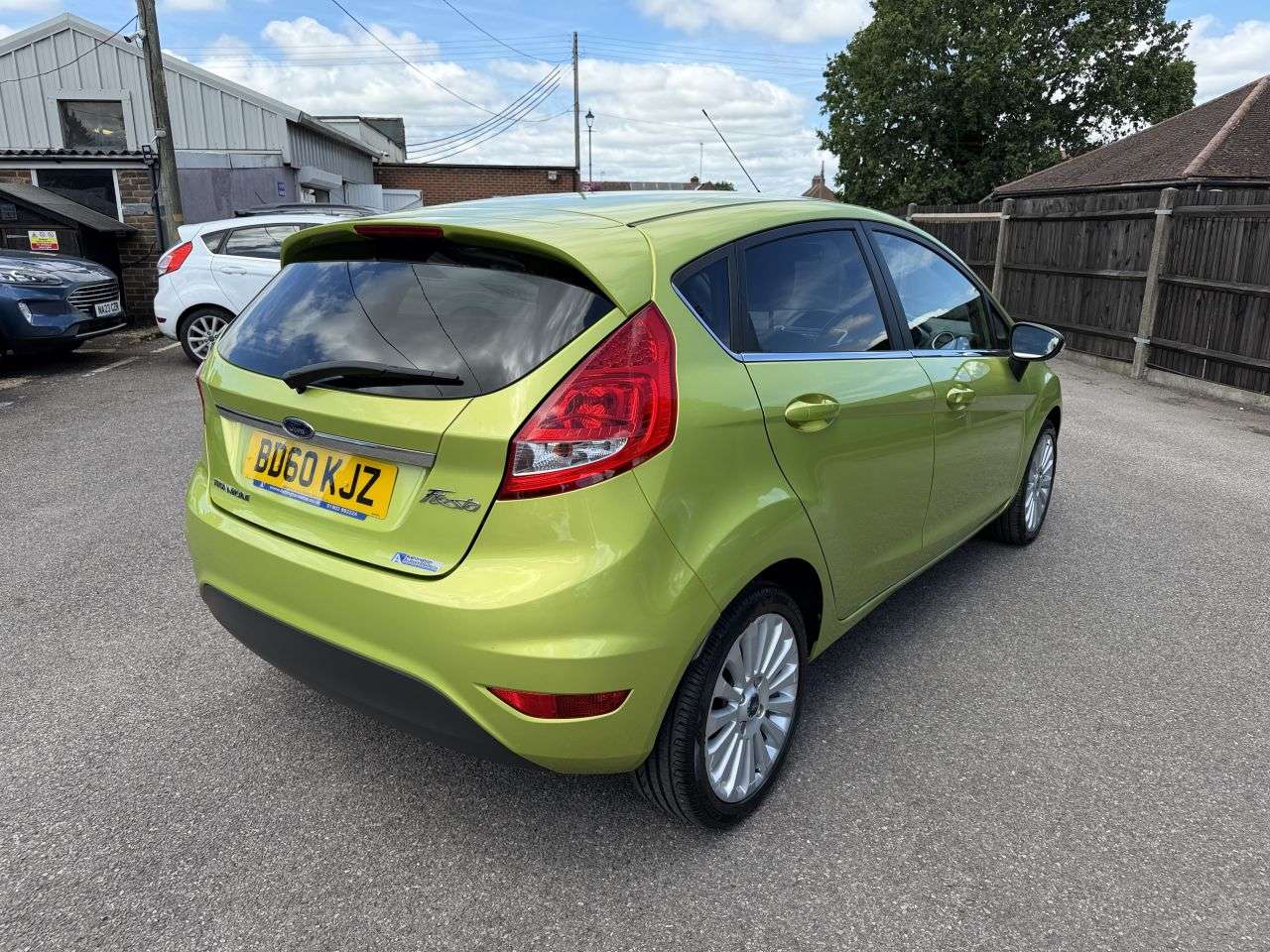 A 2010 FORD FIESTA 1.4 TITANIUM A 2010 FORD FIESTA 1.4 TITANIUM