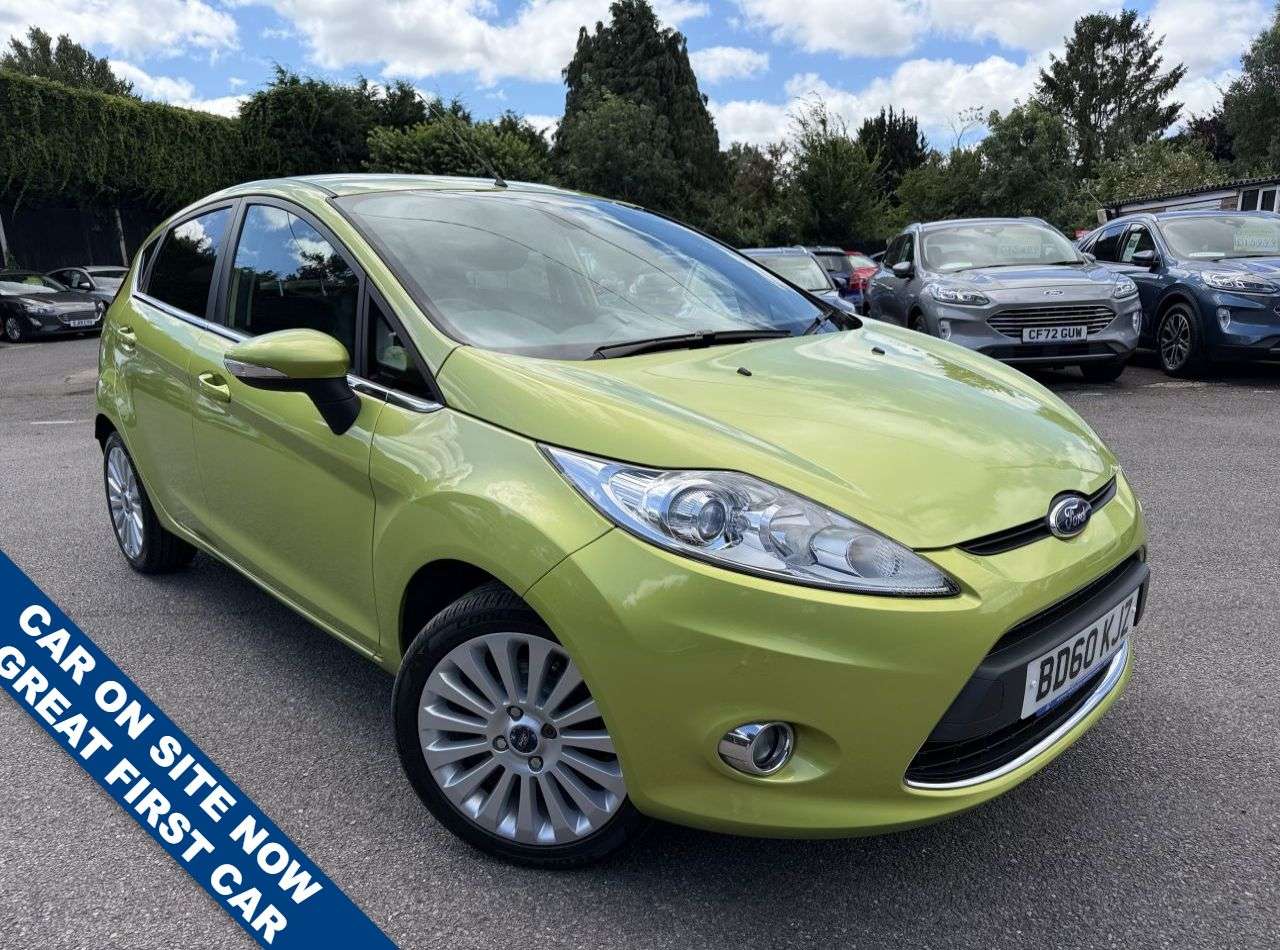 A 2010 FORD FIESTA 1.4 TITANIUM A 2010 FORD FIESTA 1.4 TITANIUM