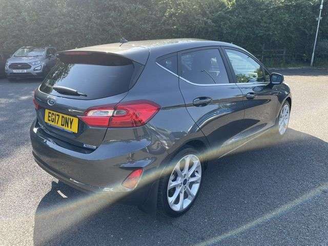 A 2017 FORD FIESTA 1.0 TITANIUM 125 A 2017 FORD FIESTA 1.0 TITANIUM 125