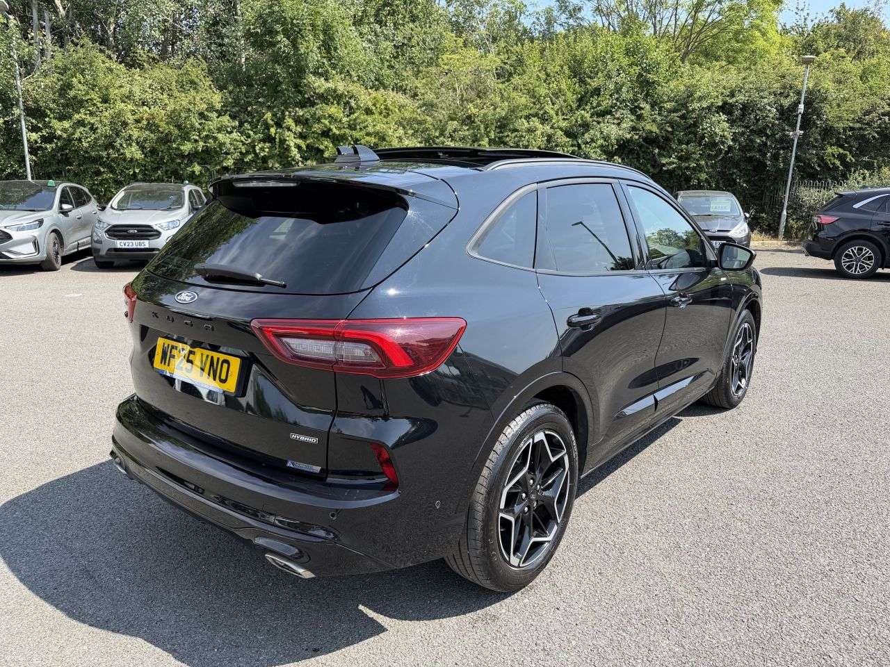 A 2025 FORD KUGA 2.5H ST LINE X HYBRID AUTOMATIC A 2025 FORD KUGA 2.5H ST LINE X HYBRID AUTOMATIC